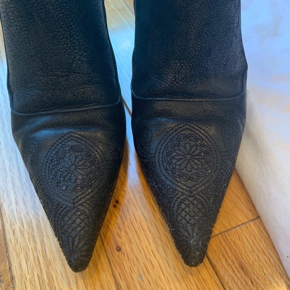 Authentic Prada pointed toe suede ankle booty - Picture 3 of 14